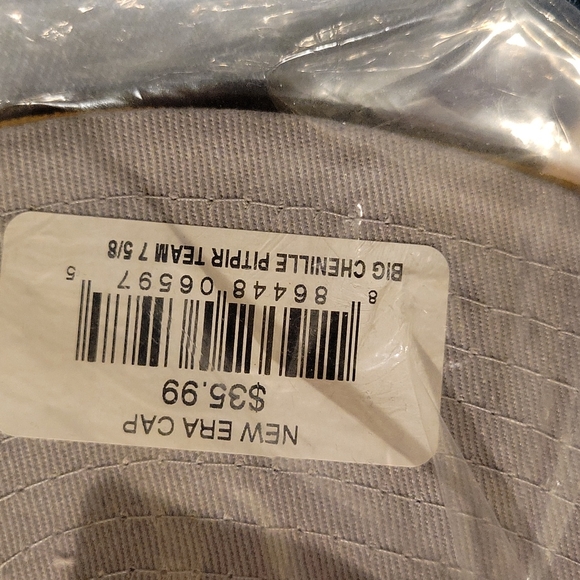 Big Chenille 7 5/8 new era fitted cap - Picture 3 of 3